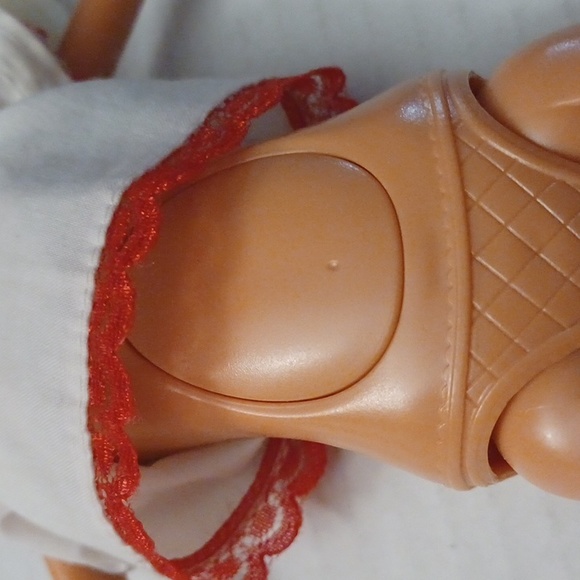 $4 Add-on Blonde Doll With 2 Dresses - Picture 8 of 8